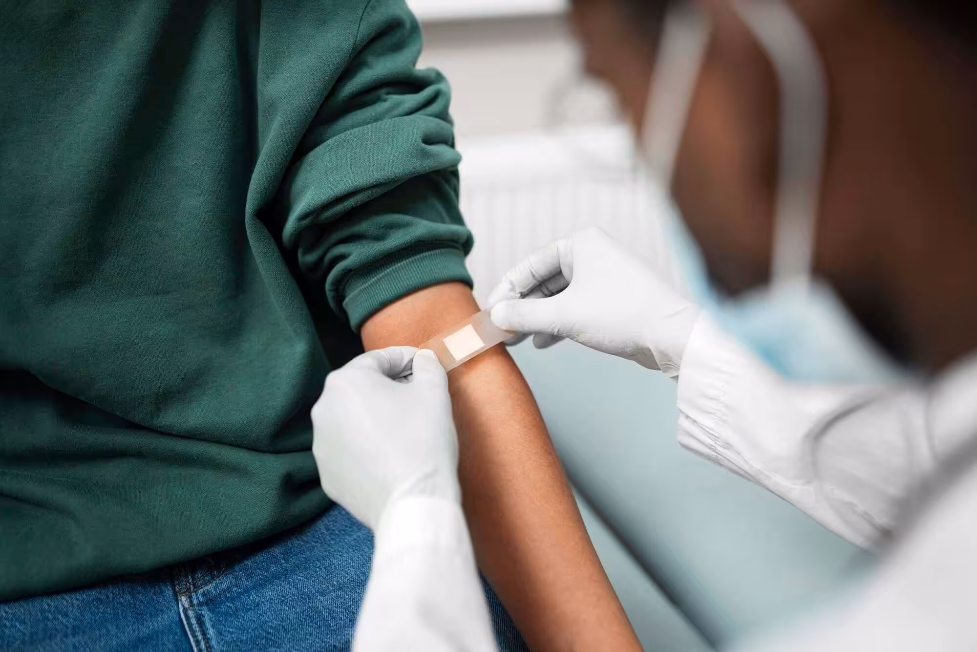 IV therapy administration for NAD+ cellular energy support